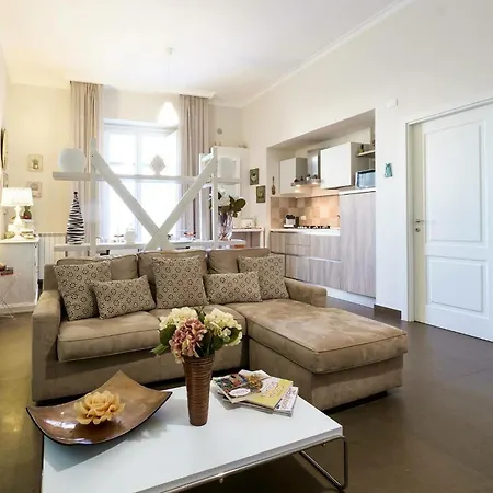 Gran Cancelliere Apartment Parking 4* Palermo